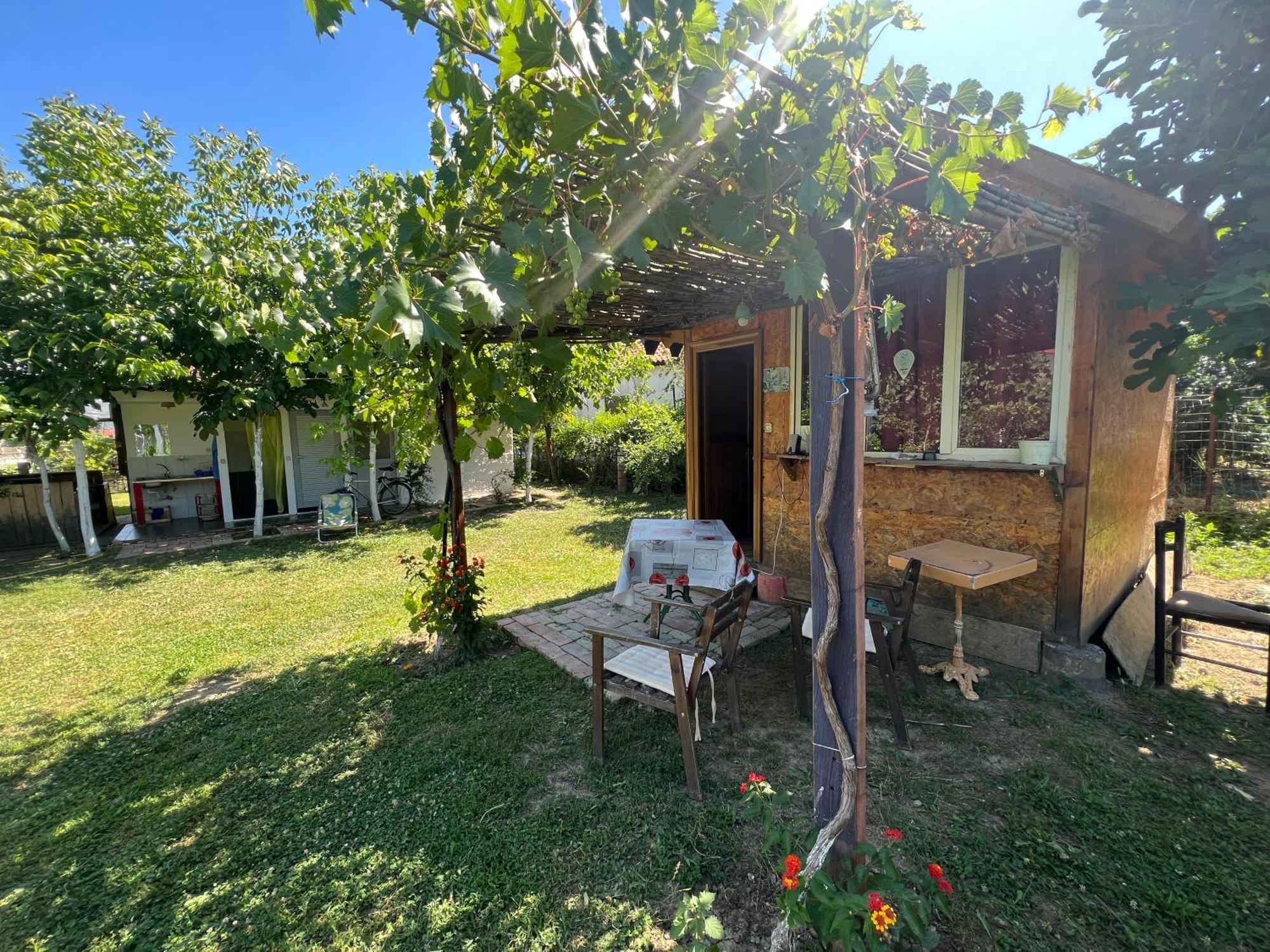 Elbasan Backpacker Hostel Eksteriør billede